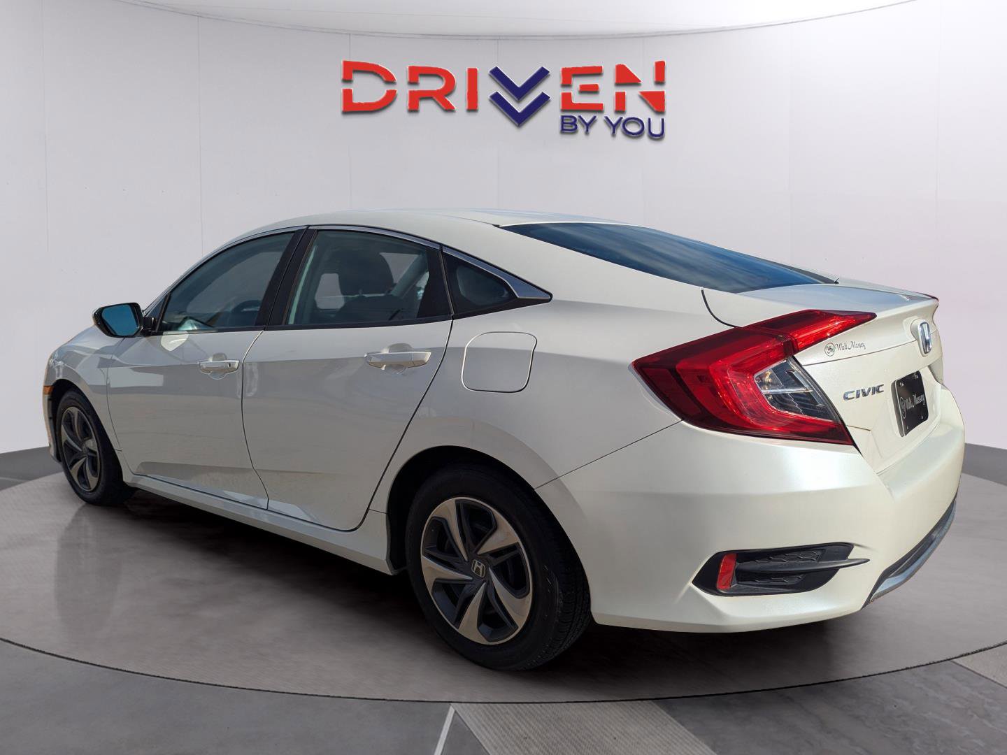 Used 2020 Honda Civic LX image 4