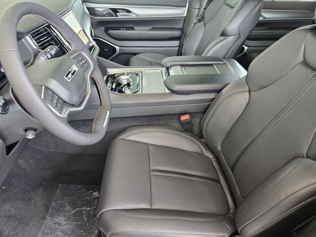 New 2026 Jeep Grand Wagoneer L Limited image 9