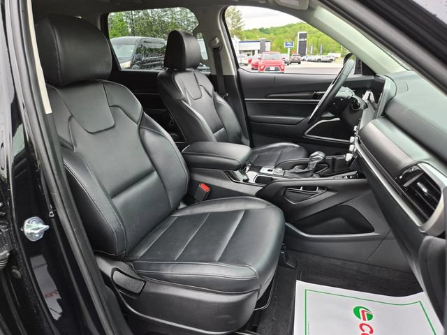 Used 2025 Kia Telluride S AWD/4WD image 22