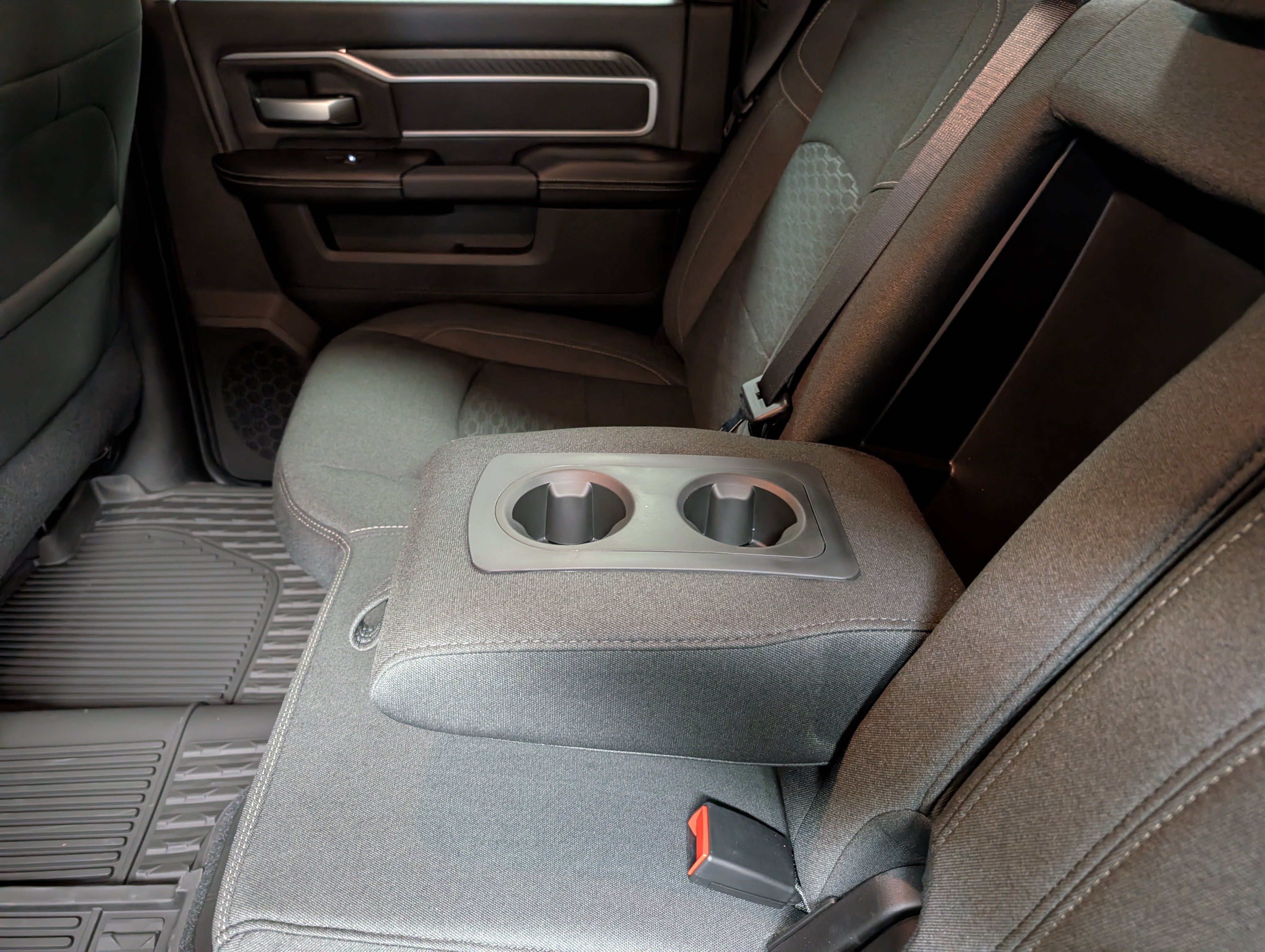 New 2026 RAM 2500 Big Horn AWD/4WD image 13
