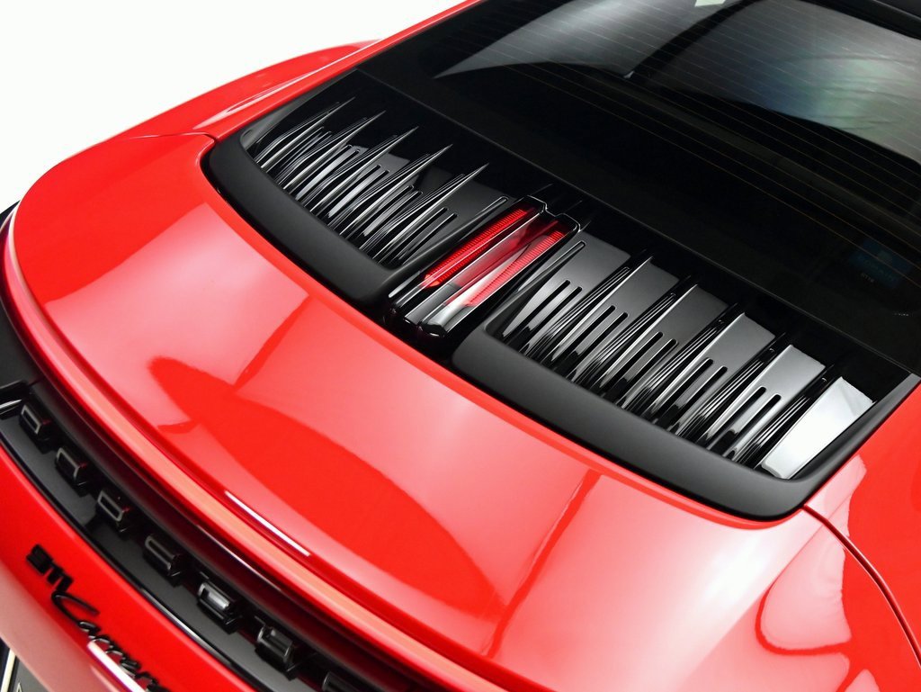 Used 2025 Porsche 911 Carrera image 28