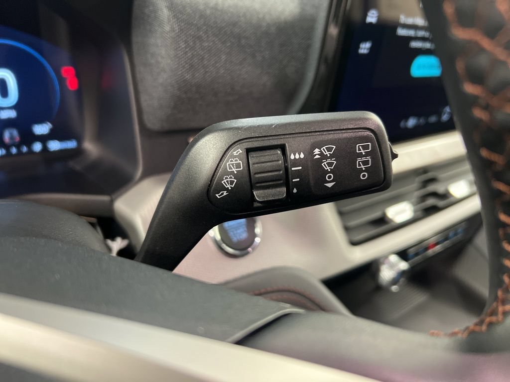 New 2026 Ford Explorer Active w/ Active Comfort Package AWD/4WD image 20