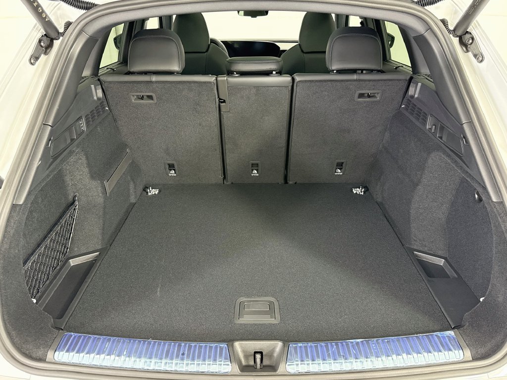 New 2026 Audi SQ5 Premium Plus AWD/4WD image 28