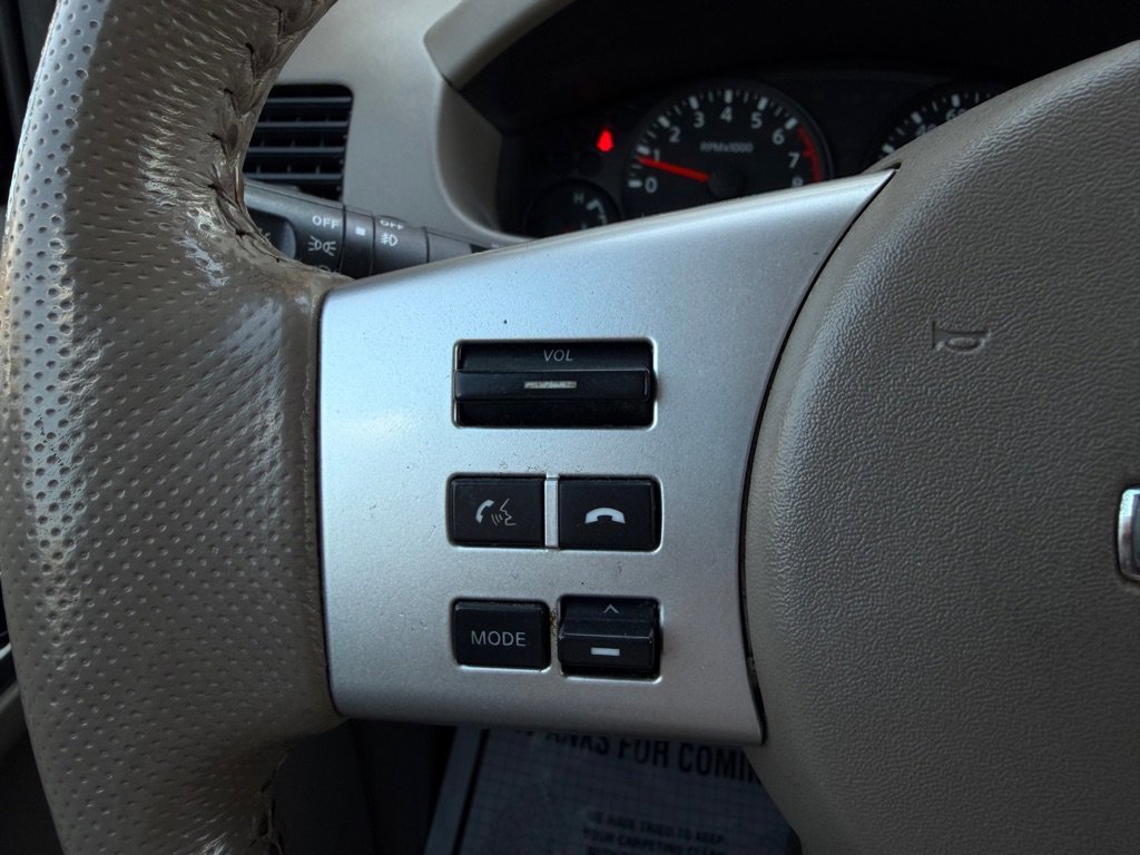 Used 2018 Nissan Frontier SV w/ Value Truck Package RWD image 11