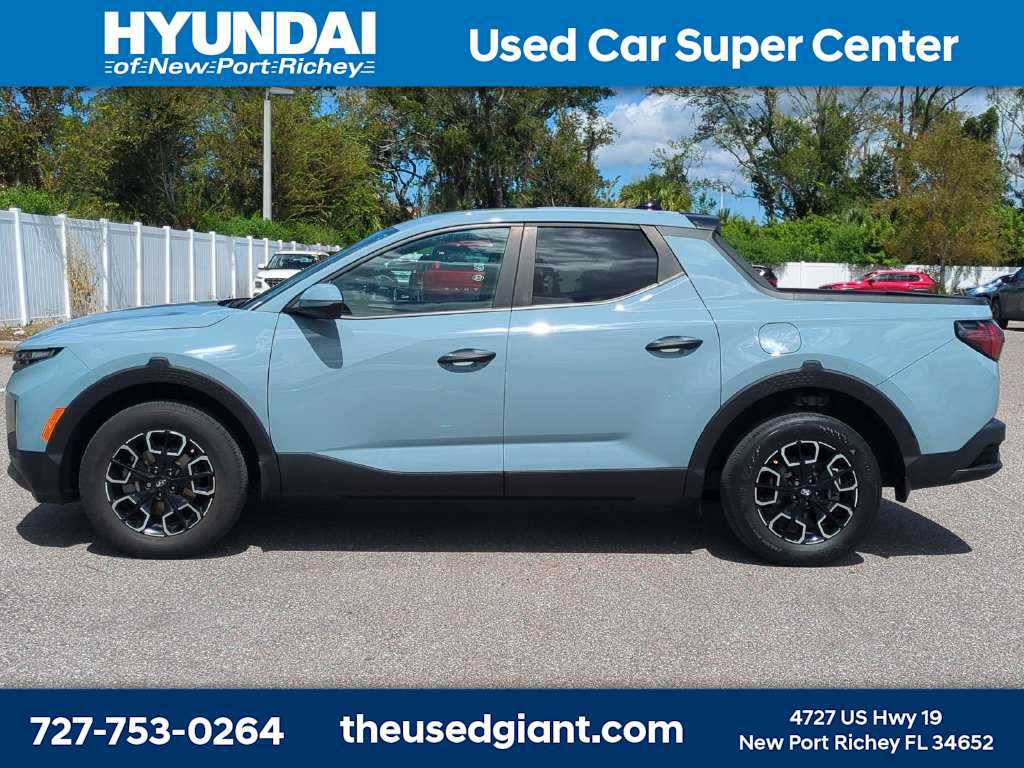 Certified 2024 Hyundai Santa Cruz SEL FWD image 2
