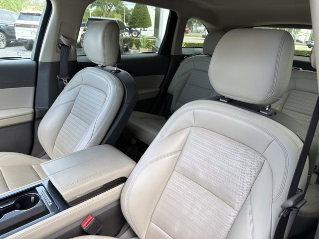 Certified 2024 Lincoln Nautilus Reserve w/ Equipment Group 202A AWD/4WD image 15