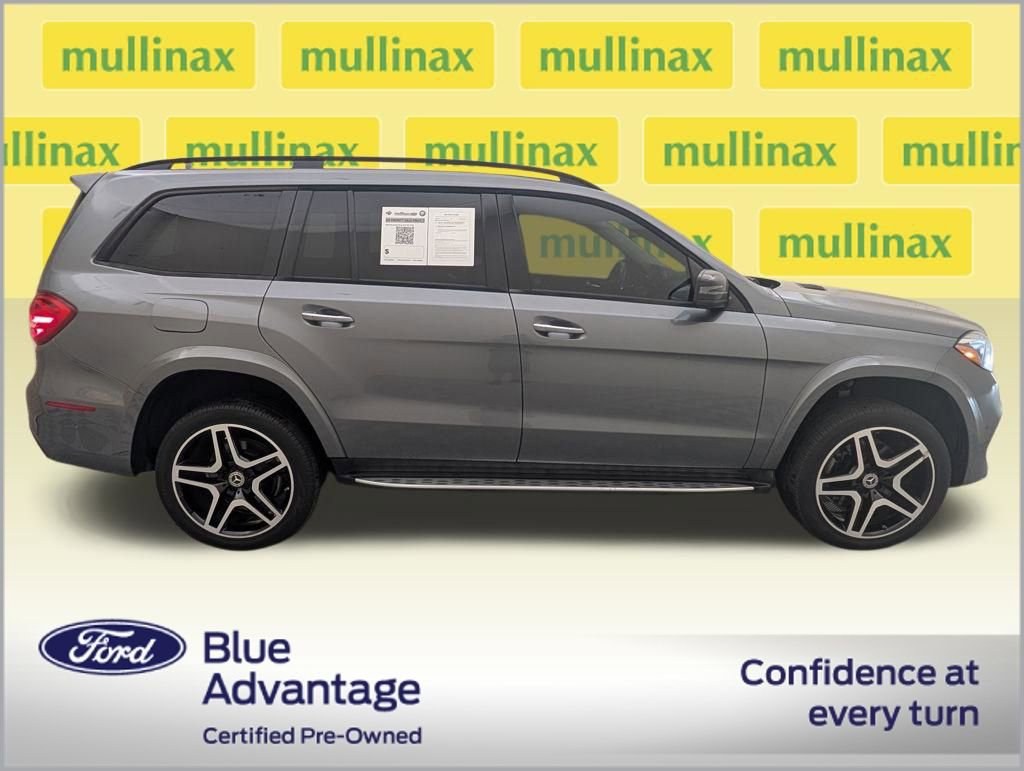 Used 2018 Mercedes-Benz GLS 550 4MATIC image 2