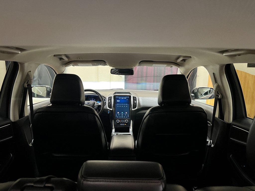Used 2022 Ford Edge Titanium AWD/4WD image 32