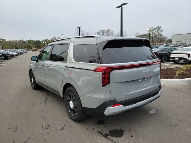 New 2026 Kia Carnival EX FWD image 3