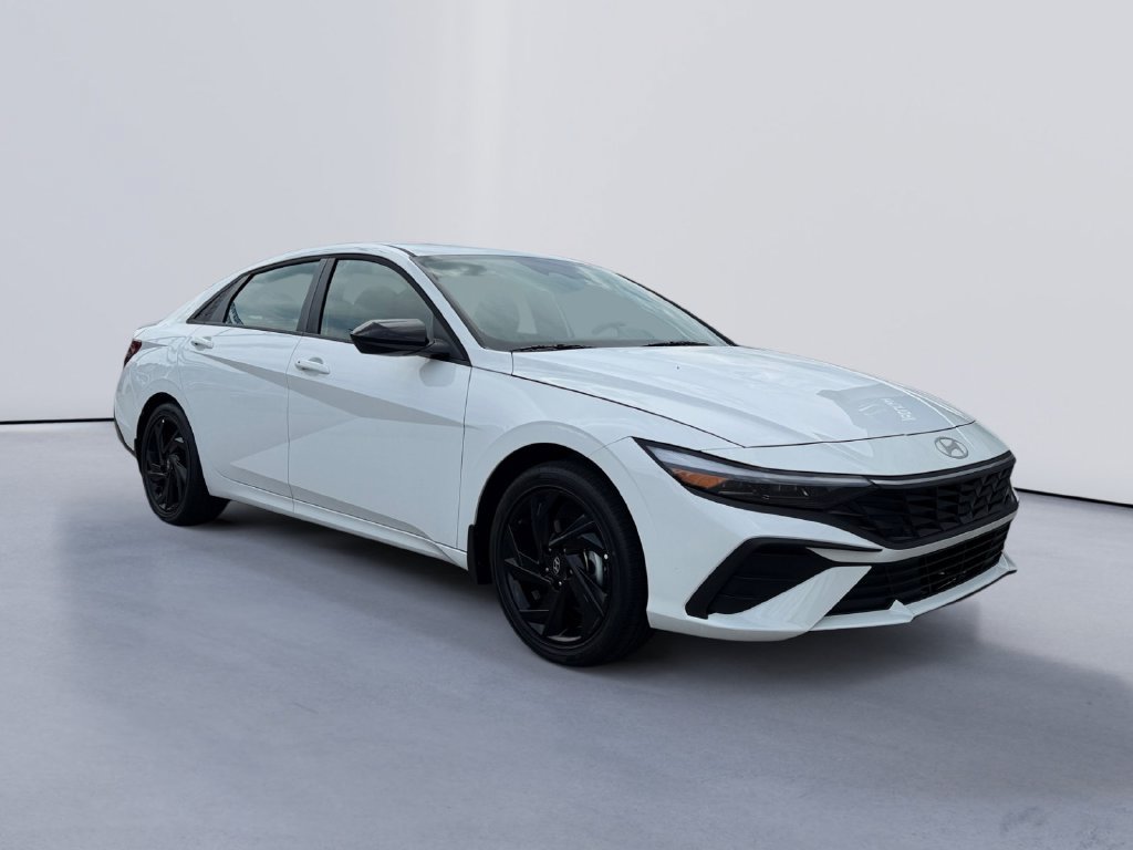 New 2026 Hyundai Elantra SEL Sport FWD image 1
