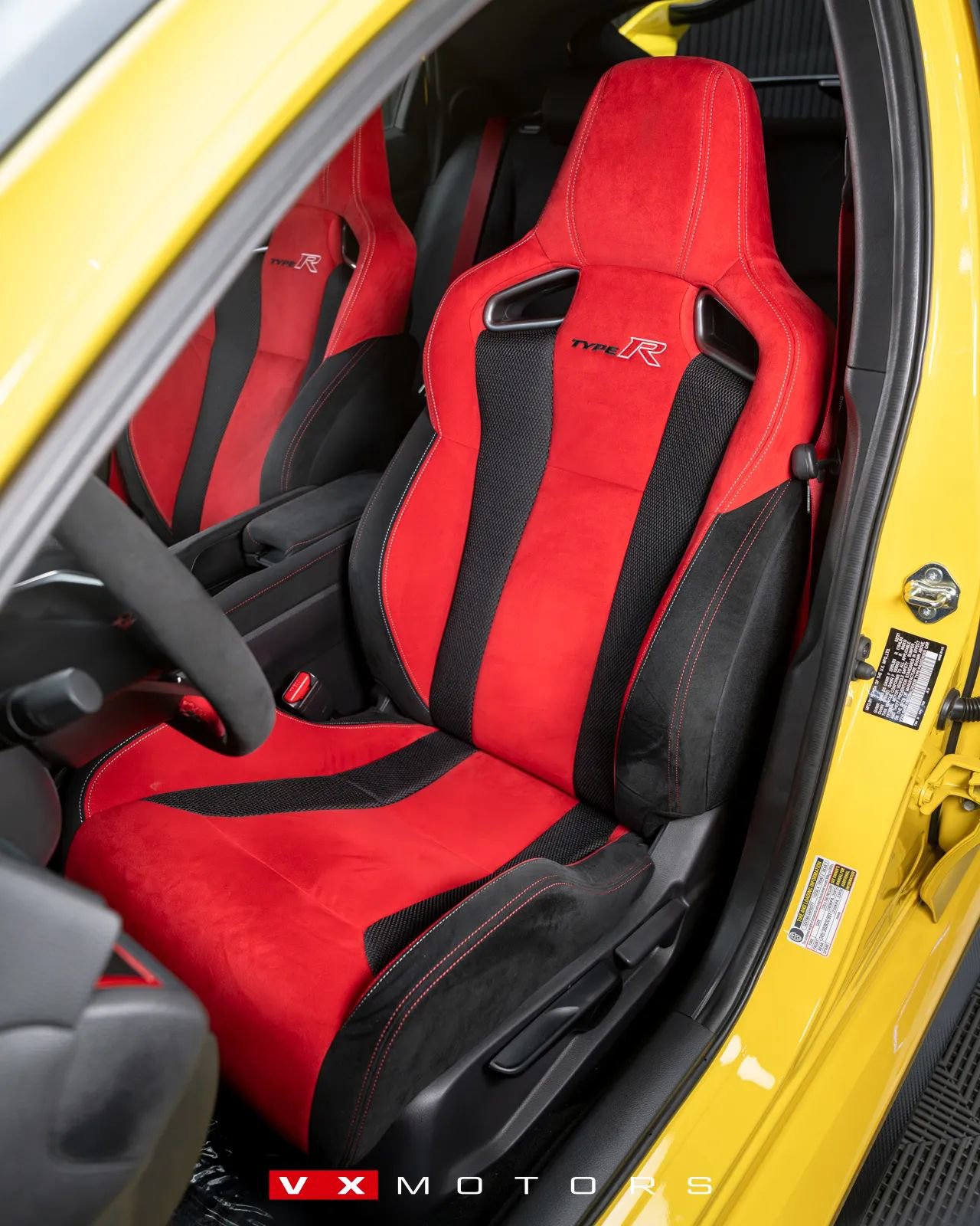 Used 2021 Honda Civic Type R Limited image 15