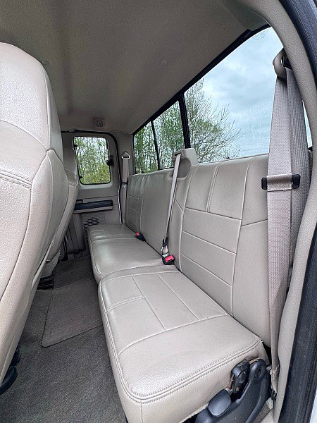 Used 2010 Ford F250 Lariat AWD/4WD image 13