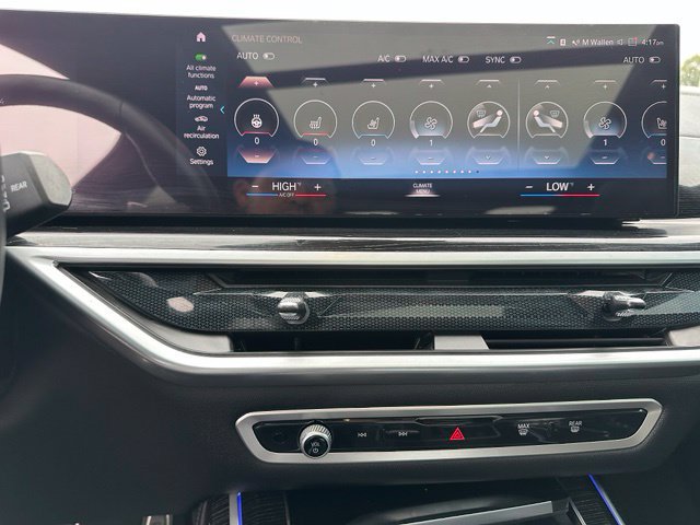 Used 2023 BMW X7 xDrive40i w/ M Sport Package AWD/4WD image 30