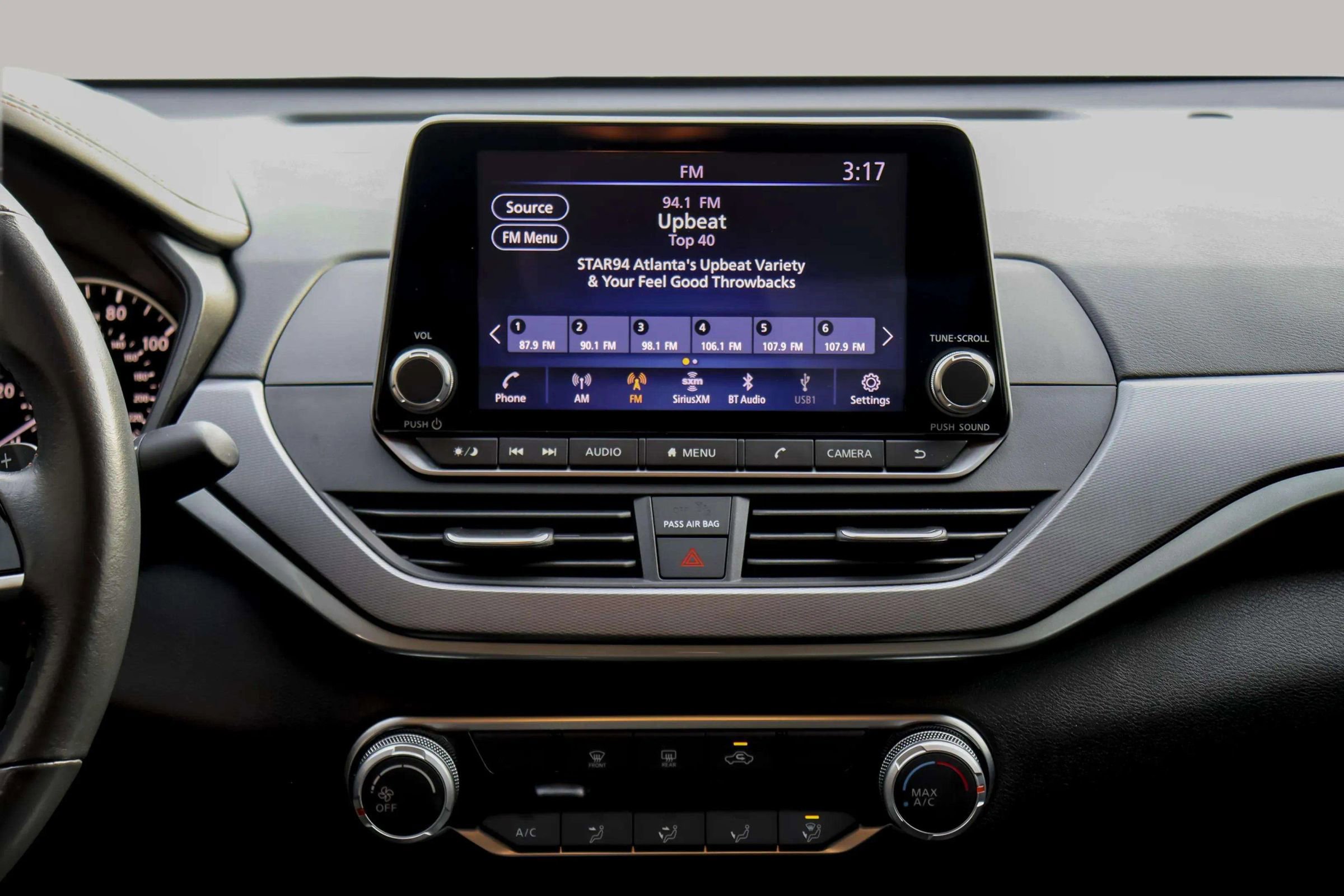 Used 2024 Nissan Altima 2.5 SR image 21