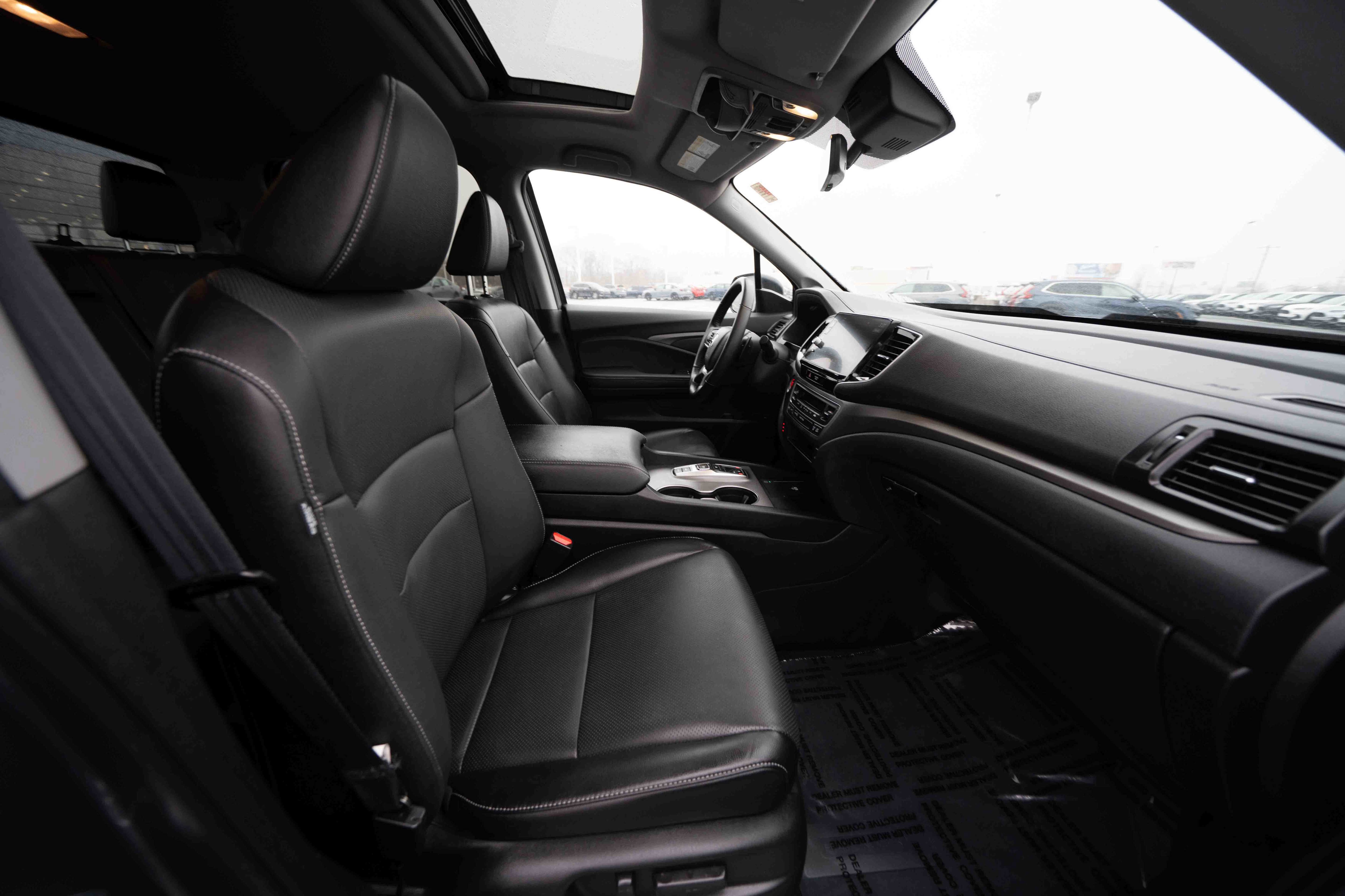 Certified 2025 Honda Ridgeline RTL image 26