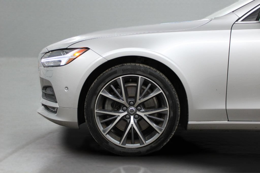 Used 2018 Volvo S90 T6 Momentum w/ Convenience Package AWD/4WD image 6