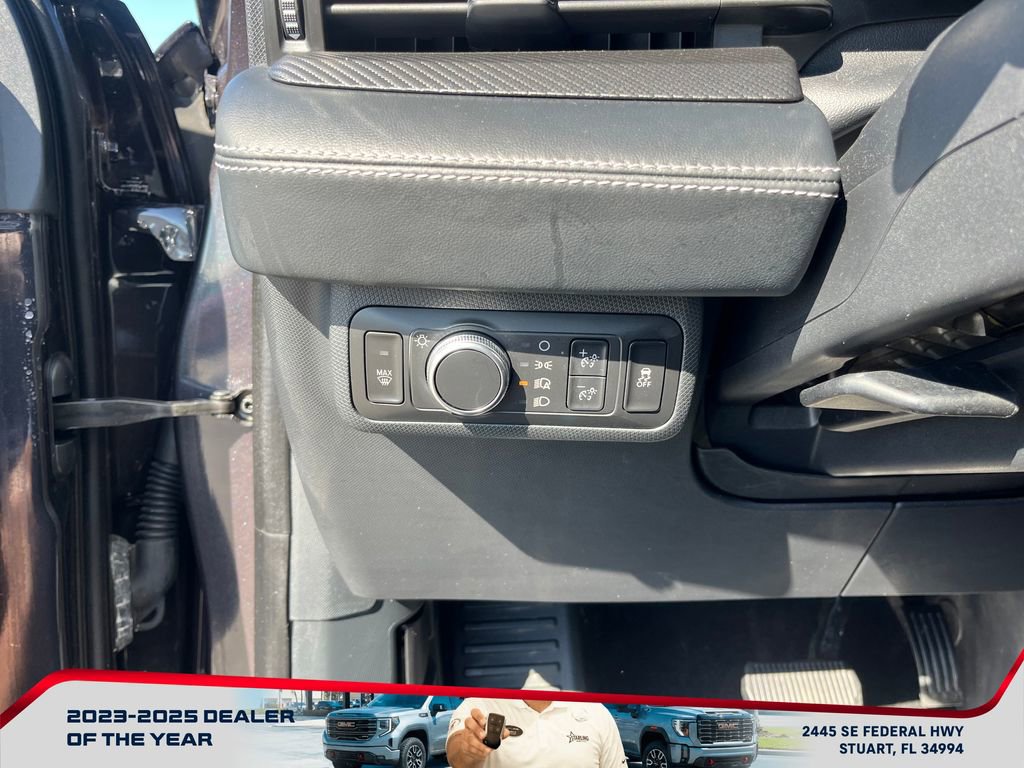 Used 2022 Ford Mustang Mach-E Premium image 25