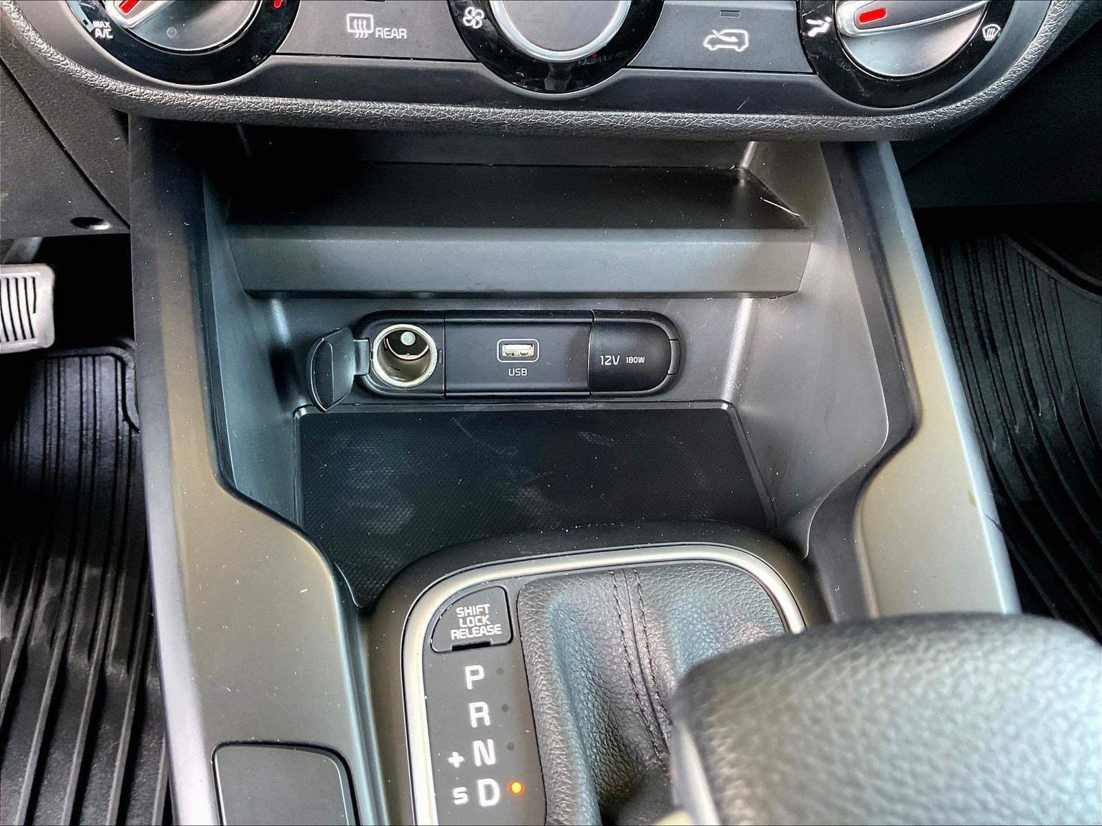 Used 2023 Kia Soul LX FWD image 14