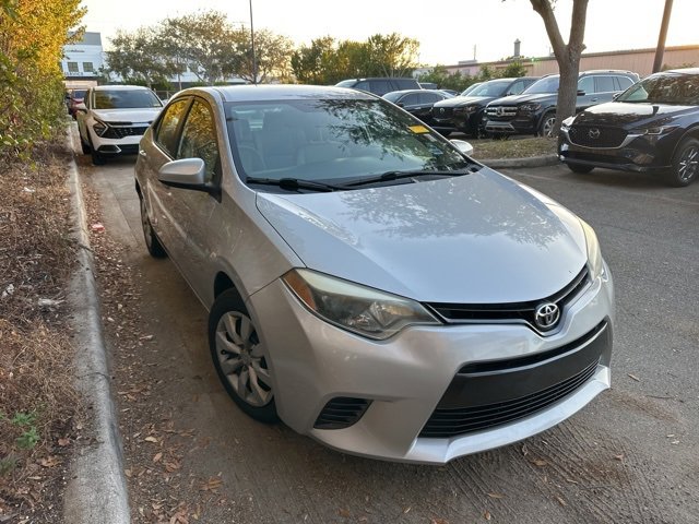 Used 2016 Toyota Corolla LE image 4
