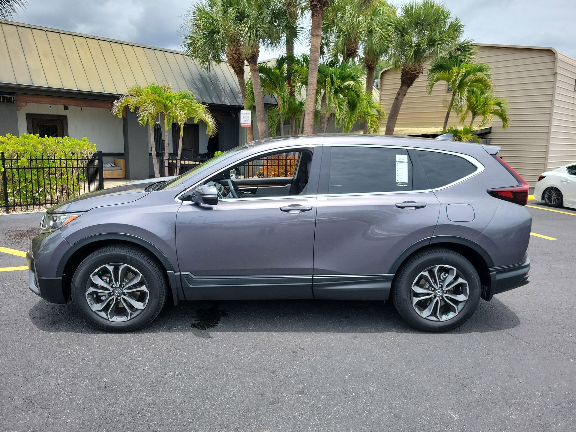 Used 2021 Honda CR-V EX-L image 9
