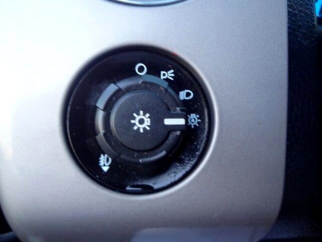 Used 2017 Ford Expedition EL XLT image 31