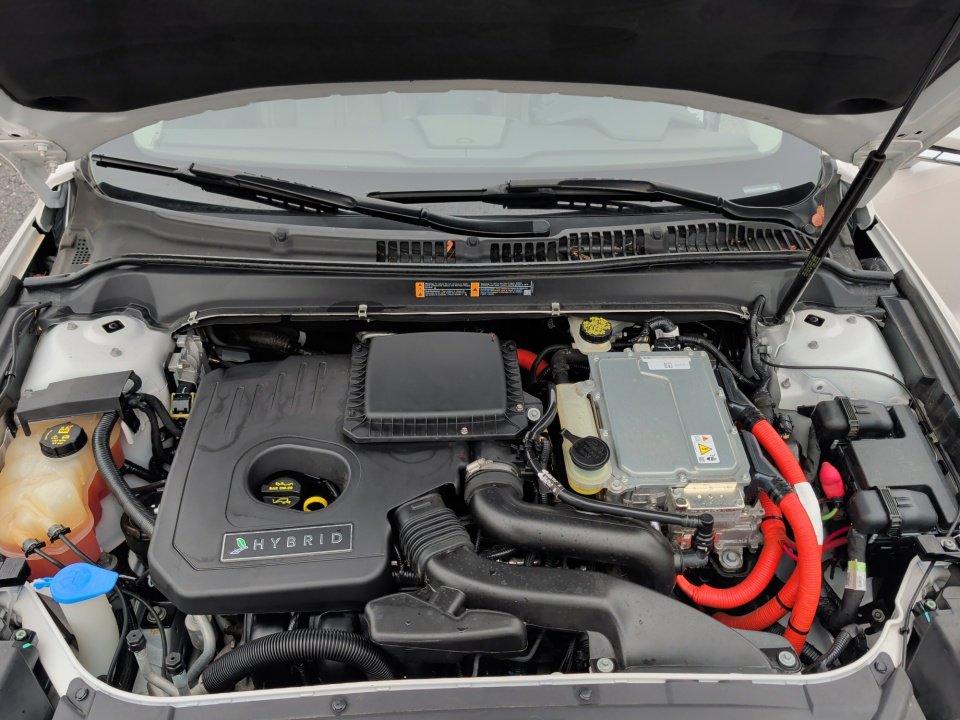 Used 2014 Lincoln MKZ Hybrid w/ Equipment Group 202A Reserve image 20