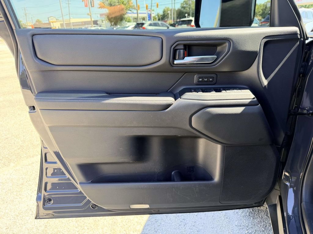 Used 2025 Toyota Land Cruiser w/ Premium Package AWD/4WD image 18