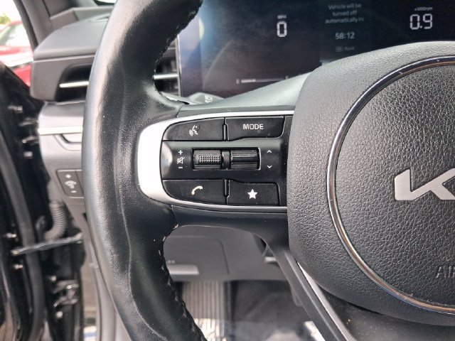 Used 2025 Kia K5 GT-Line AWD/4WD image 17