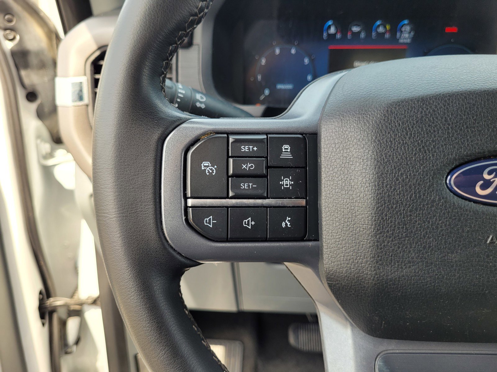 Used 2024 Ford F150 XLT w/ Equipment Group 302A MID AWD/4WD image 20