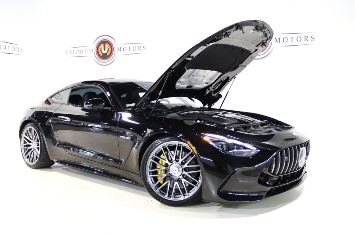 Used 2025 Mercedes-Benz AMG GT 63 image 44