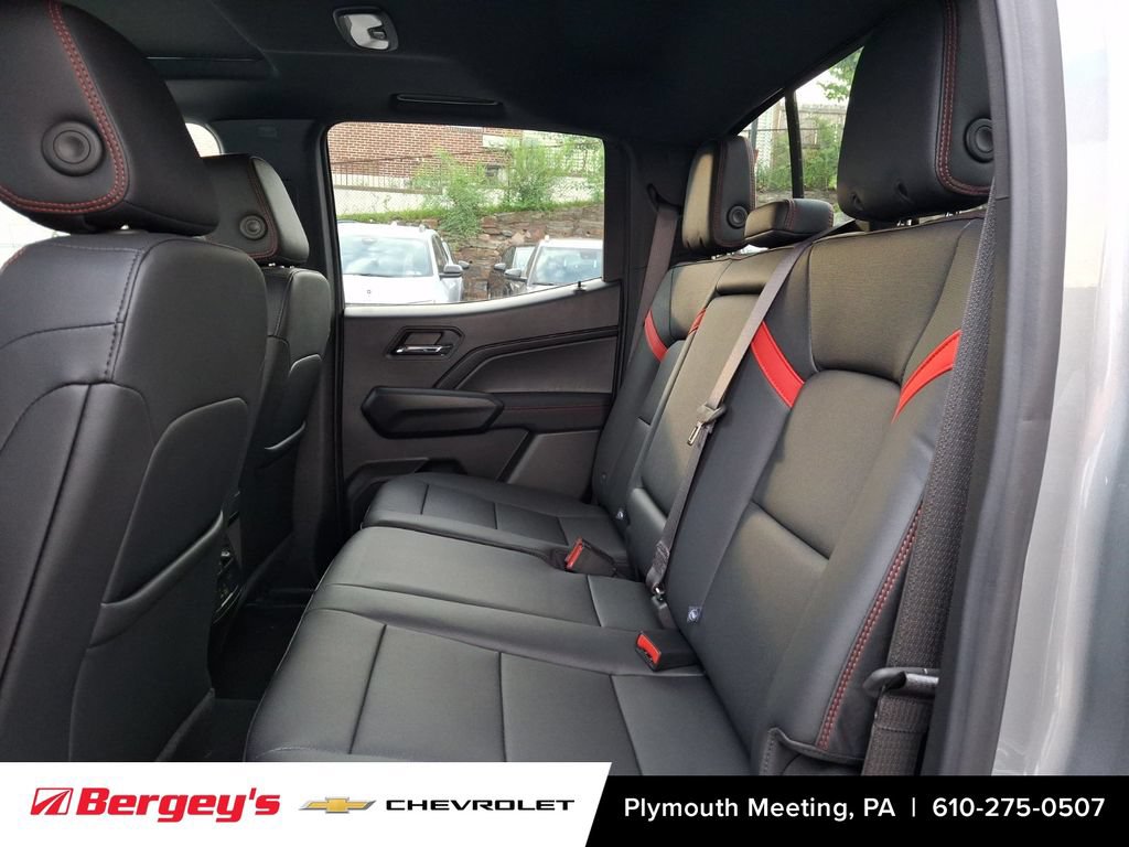 New 2026 Chevrolet Colorado Z71 w/ Midnight Edition AWD/4WD image 5