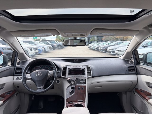 Used 2011 Toyota Venza AWD w/ Comfort Pkg image 24