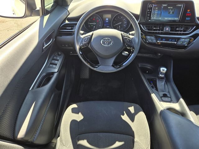 Used 2018 Toyota C-HR XLE image 12