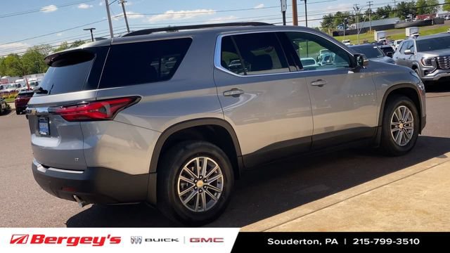 Used 2023 Chevrolet Traverse LT AWD/4WD image 10