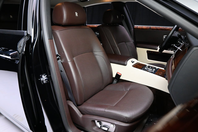 Used 2012 Rolls-Royce Ghost RWD image 70