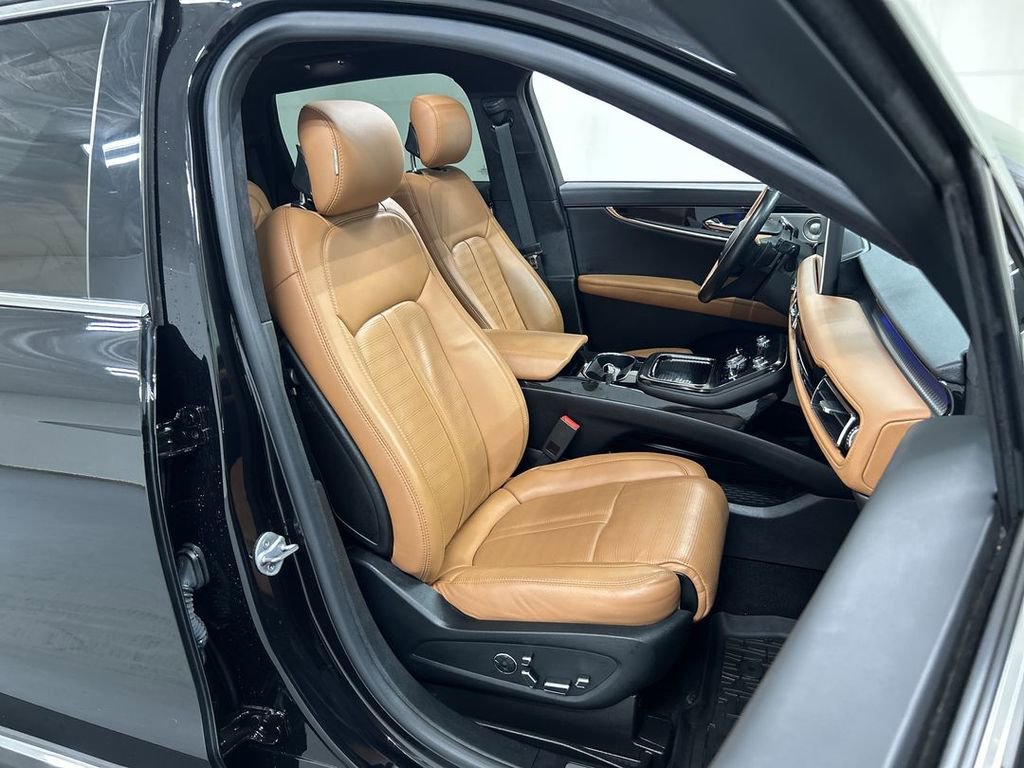 Used 2023 Lincoln Nautilus Black Label image 24