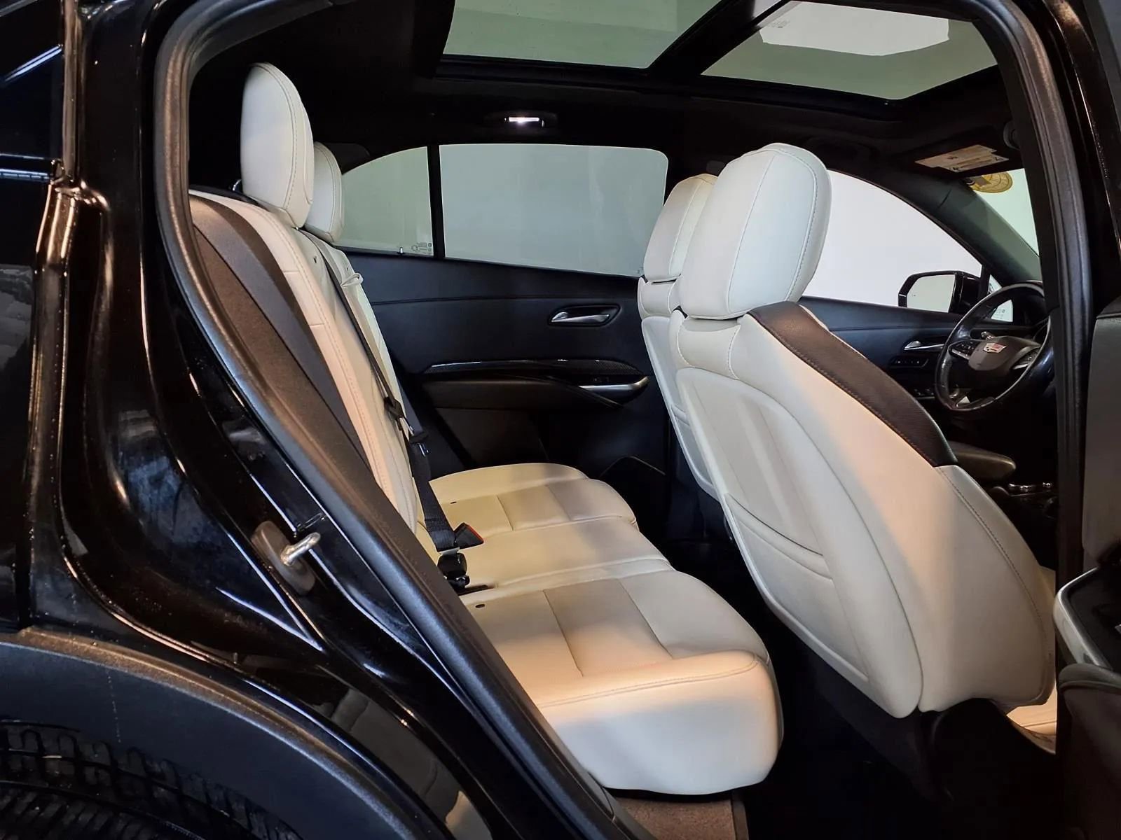 Used 2020 Cadillac XT4 Sport AWD/4WD image 10