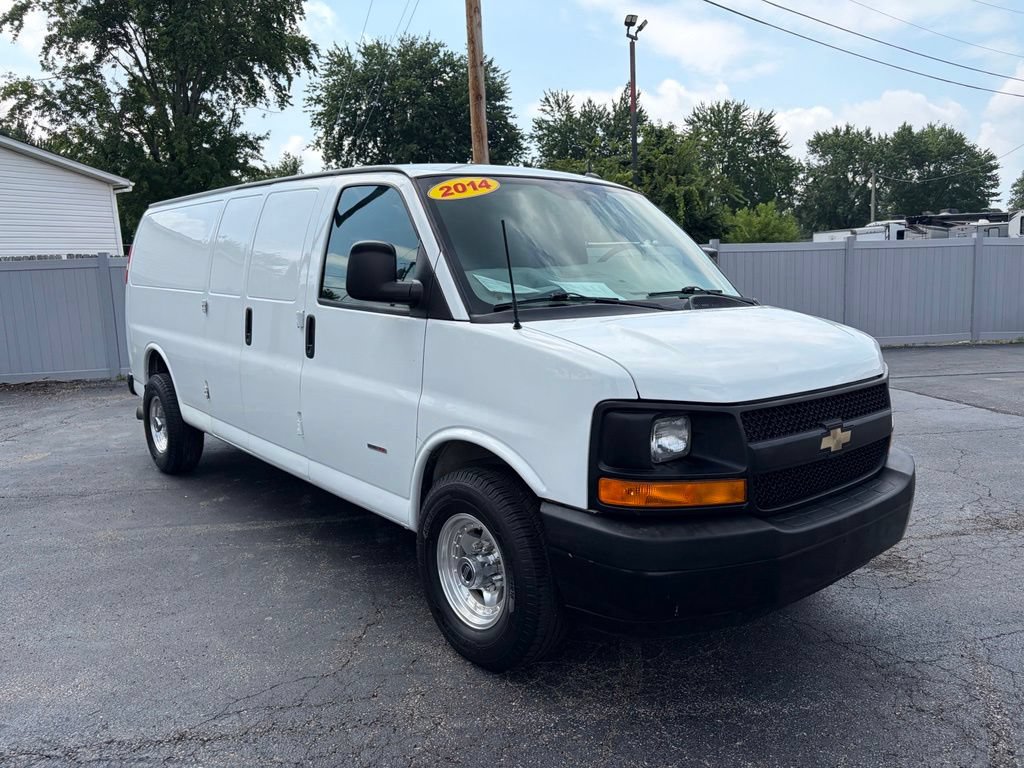 Used 2014 Chevrolet Express 2500 Extended RWD image 1