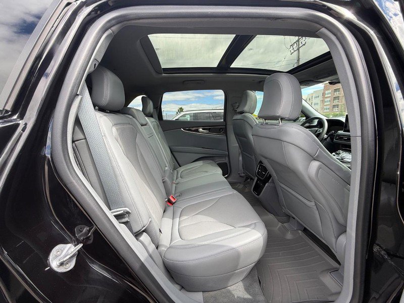 Certified 2022 Lincoln Nautilus Reserve AWD/4WD image 14