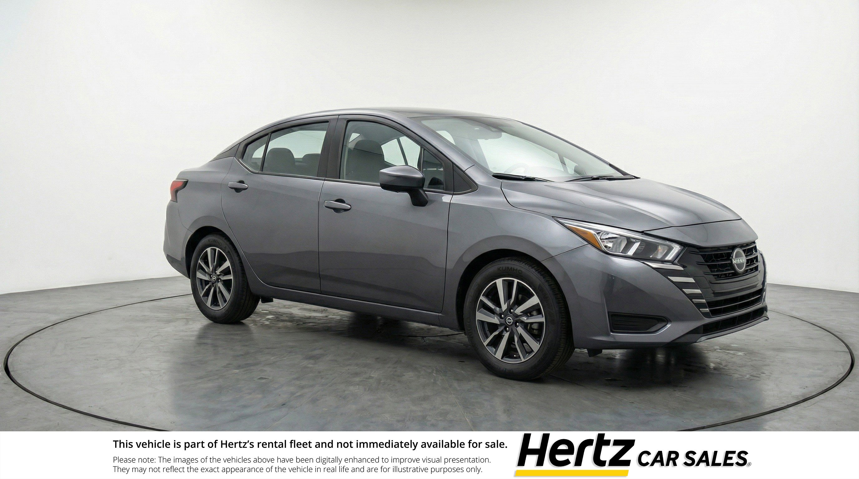 Used 2025 Nissan Versa SV FWD image 1