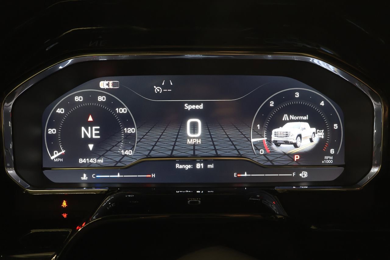 Used 2024 GMC Sierra 1500 SLT w/ SLT Premium Plus Package image 12