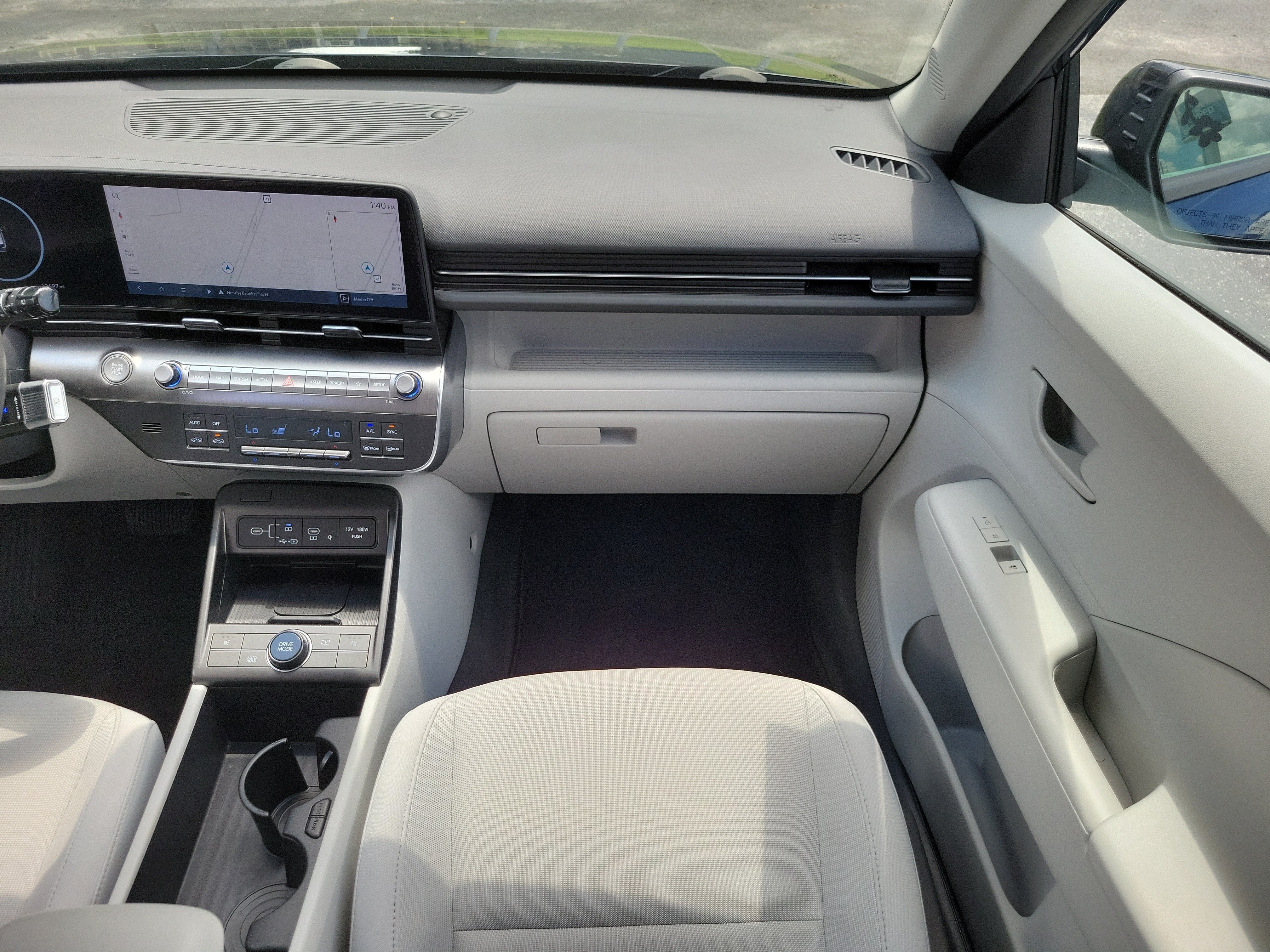Used 2025 Hyundai Kona SEL FWD image 22