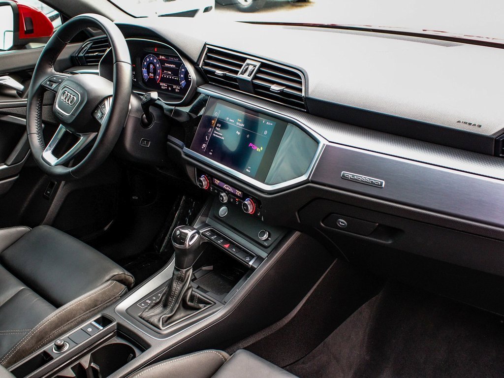 Used 2020 Audi Q3 2.0T Premium Plus w/ Premium Plus Package image 42