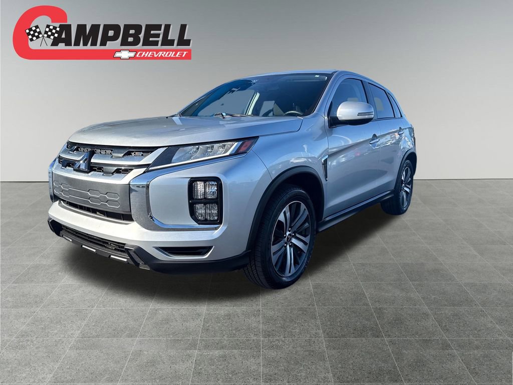 Used 2021 Mitsubishi Outlander Sport SE image 1