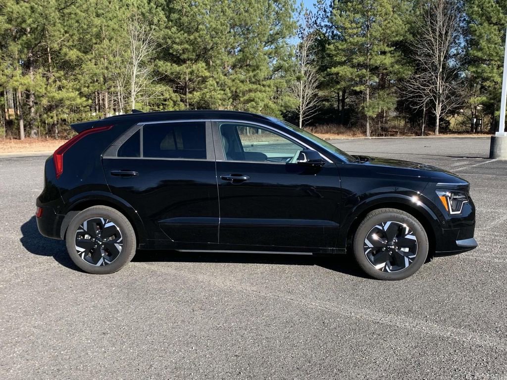 Used 2024 Kia Niro Wave