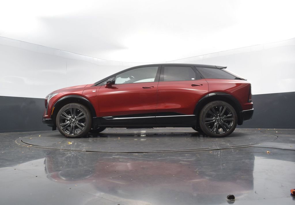 New 2026 Cadillac Optiq Sport 2 w/ LPO, Floor Liner Package image 48