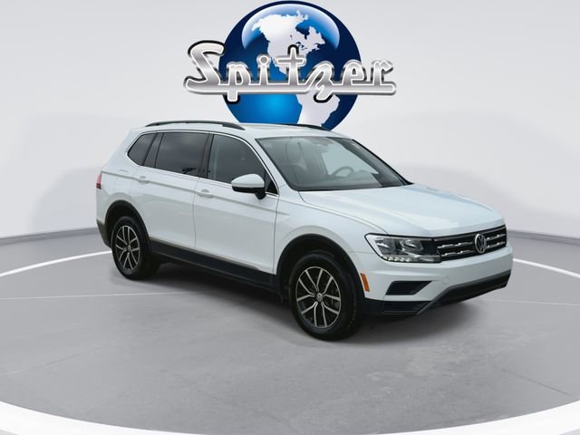 Used 2021 Volkswagen Tiguan SE image 3