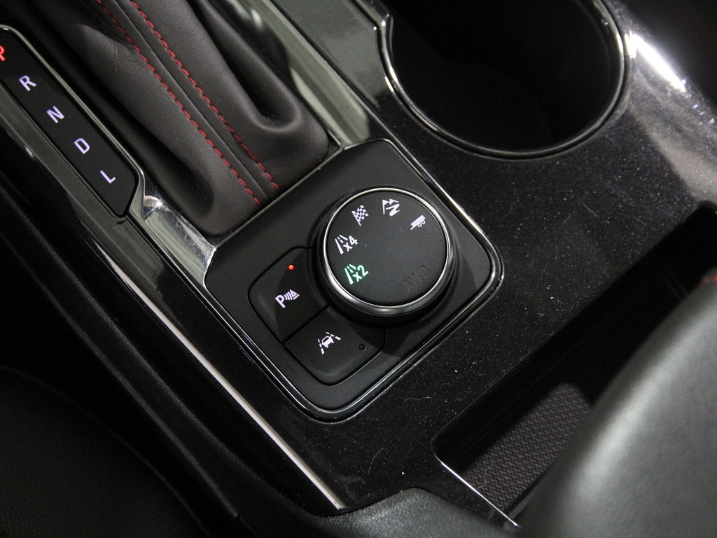 Certified 2022 Chevrolet Blazer RS w/ Enhanced Convenience Package image 18