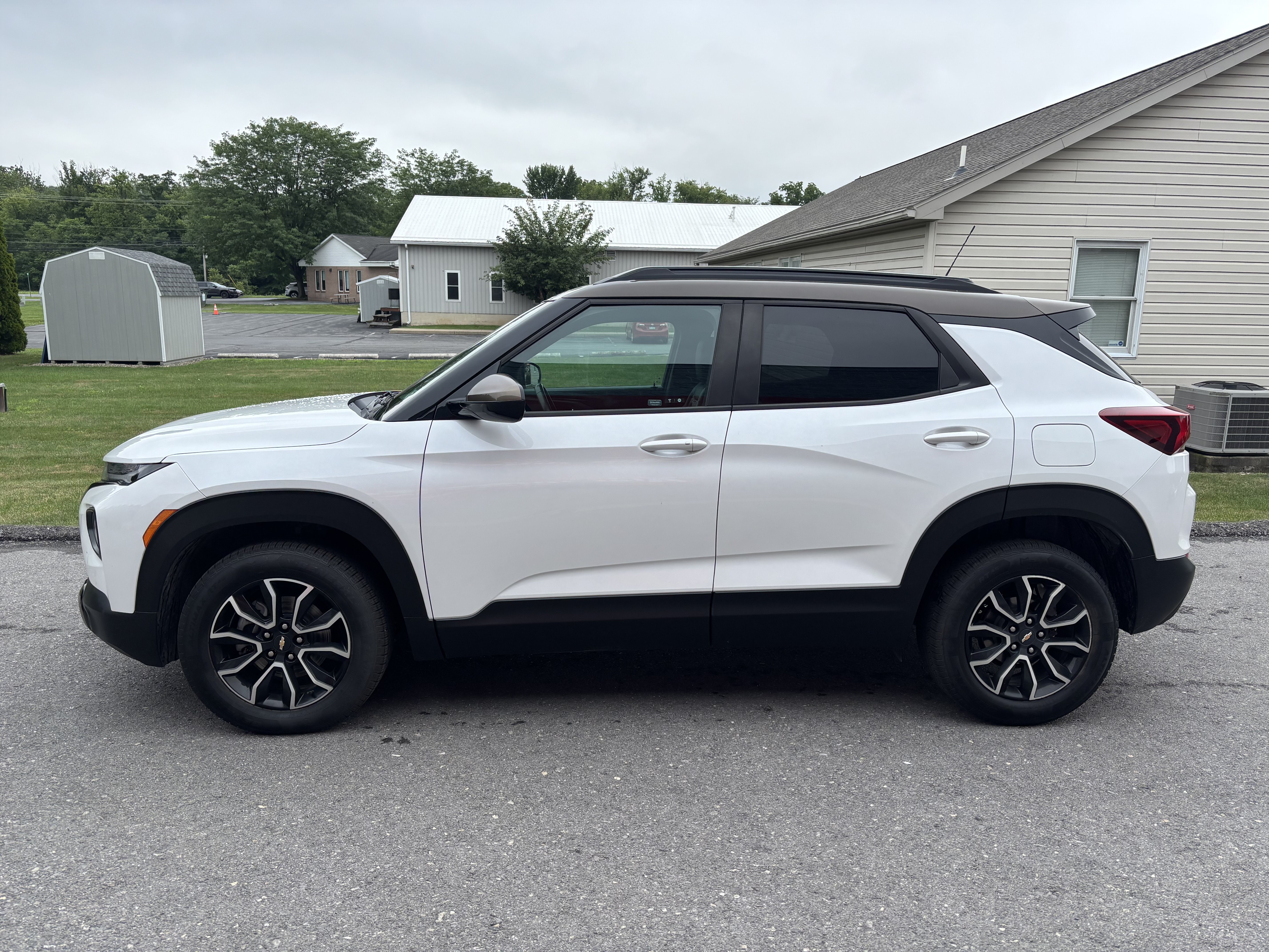Used 2021 Chevrolet TrailBlazer ACTIV w/ Sun and Liftgate Package AWD/4WD image 7
