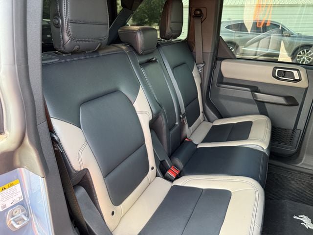 Used 2024 Ford Bronco Wildtrak AWD/4WD image 27
